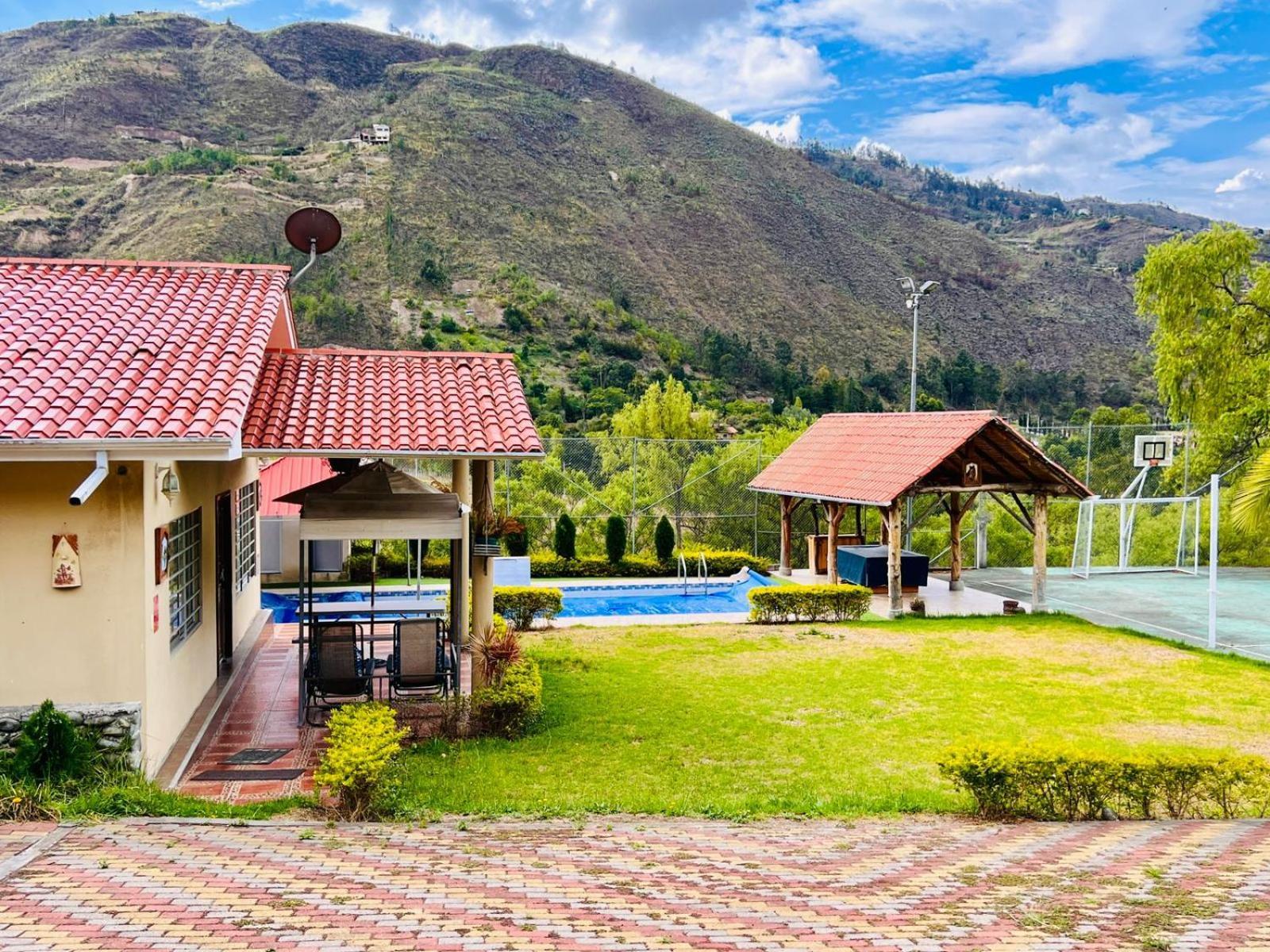 Quinta Estefania, Paute-Uzhupud クエンカ エクステリア 写真